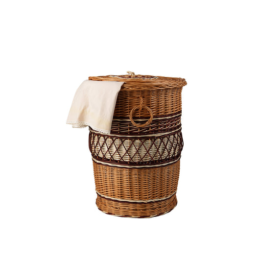 Maravia wicker laundry basket with fabric lining, lid, and handles TheWickerStories