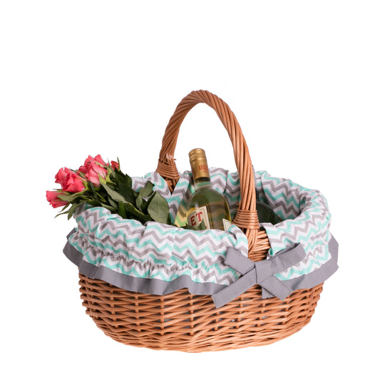 Werburga cesta de mimbre para compras con ribete en gris menta, con asa TheWickerStories