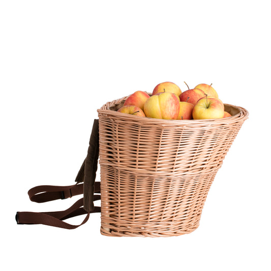 Sirellius wicker backpack with brown trim and straps TheWickerStories