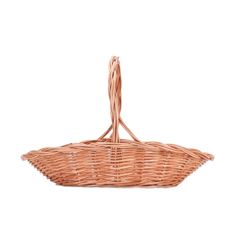 Zarila wicker gift and fruit basket with handle TheWickerStories