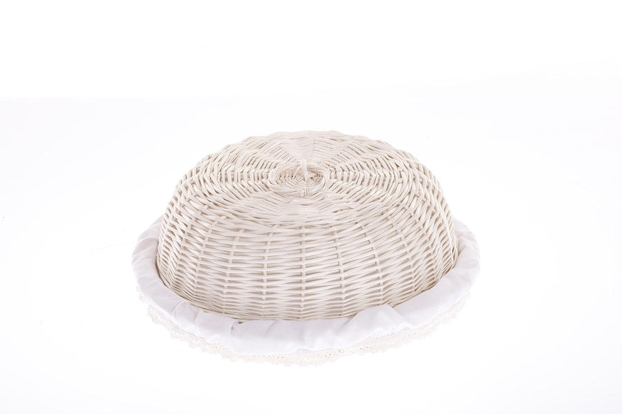 Linkus wicker basket with white lining and lid TheWickerStories