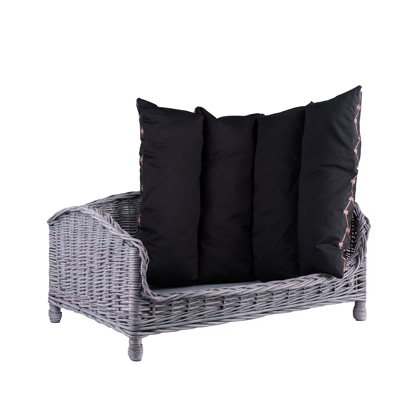 Erivia wicker basket for dogs and cats with cushion TheWickerStories