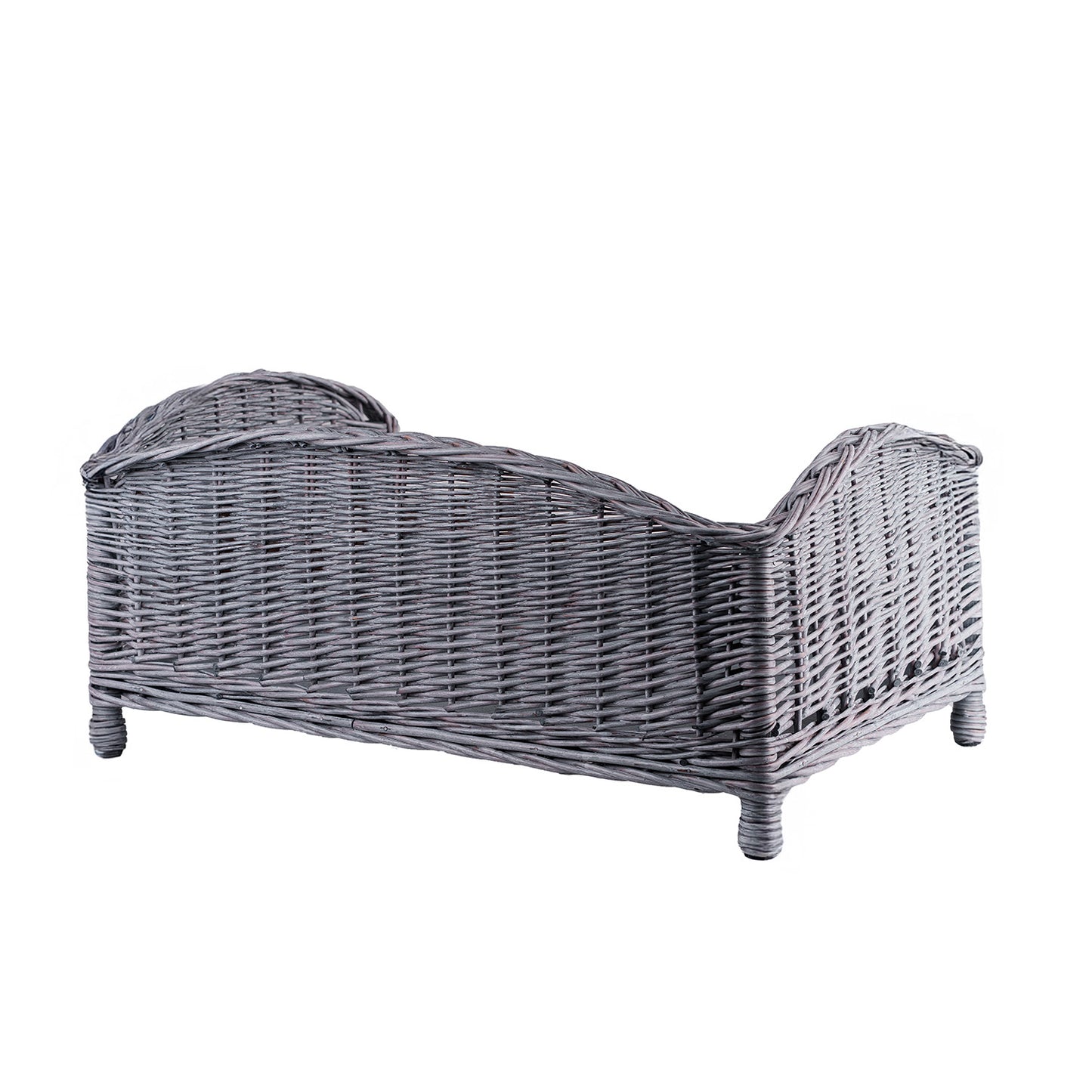 Erivia wicker pet basket for dogs and cats TheWickerStories