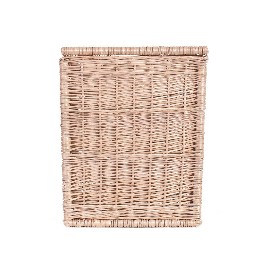 Ardea wicker laundry basket with lid TheWickerStories
