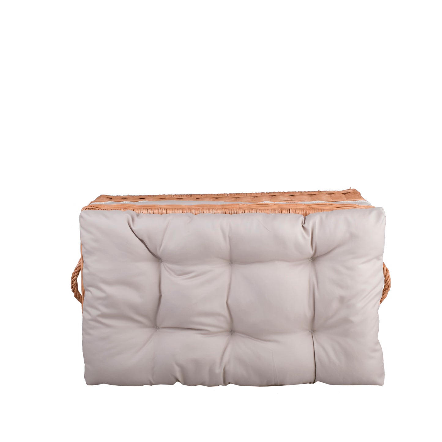 Kogia proutěný koš s béžovým lemováním, polštářem, rukojeťmi a víkem TheWickerStories