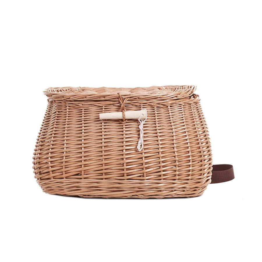 Marone wicker fishing basket with strap and clasp TheWickerStories