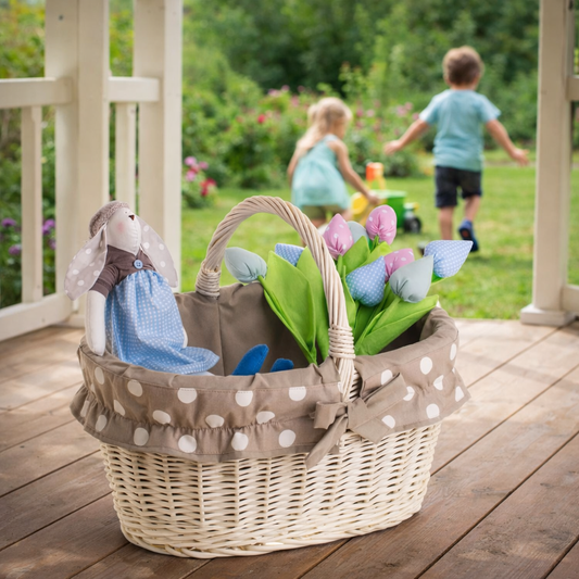 košara za kupovinu s drškom od pruća i bež rubom