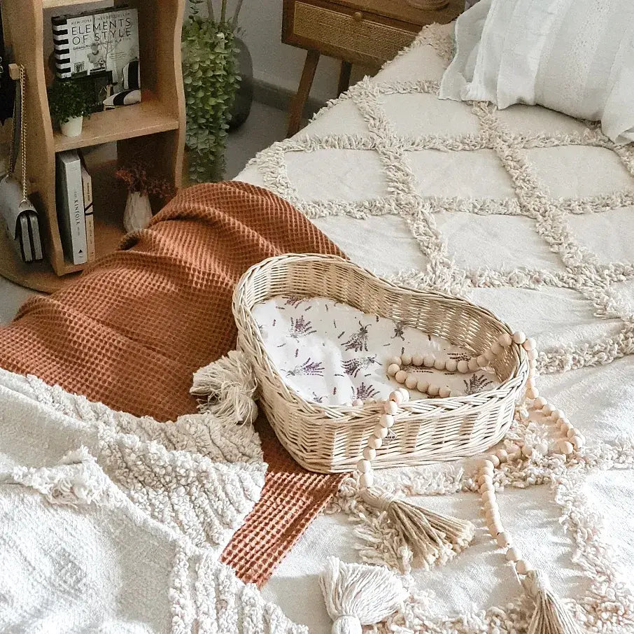 Wicker baskets as stylish, designer bedroom accessories