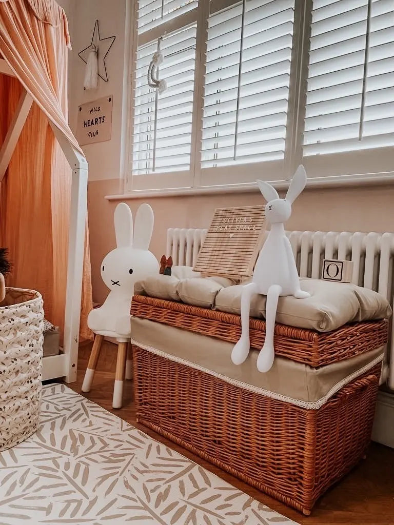 How to Use Wicker Baskets in Your Wardrobe - 5 Practical Ideas