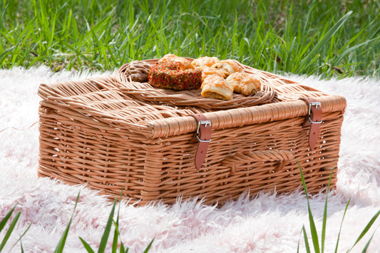 Spring at Home - Time for Natural Wicker Decorations