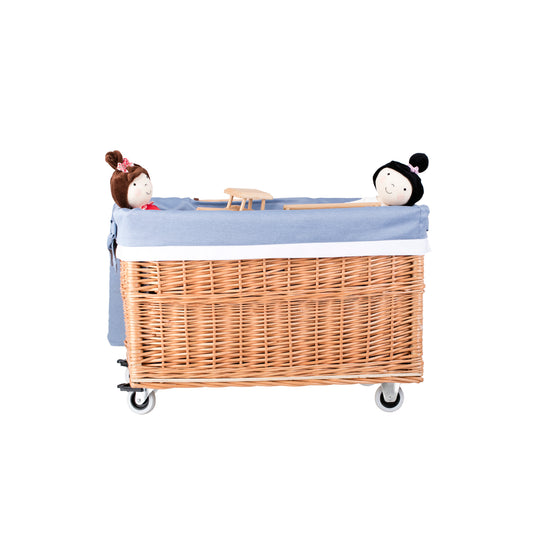 Cervus wicker basket with blue lining and wheels