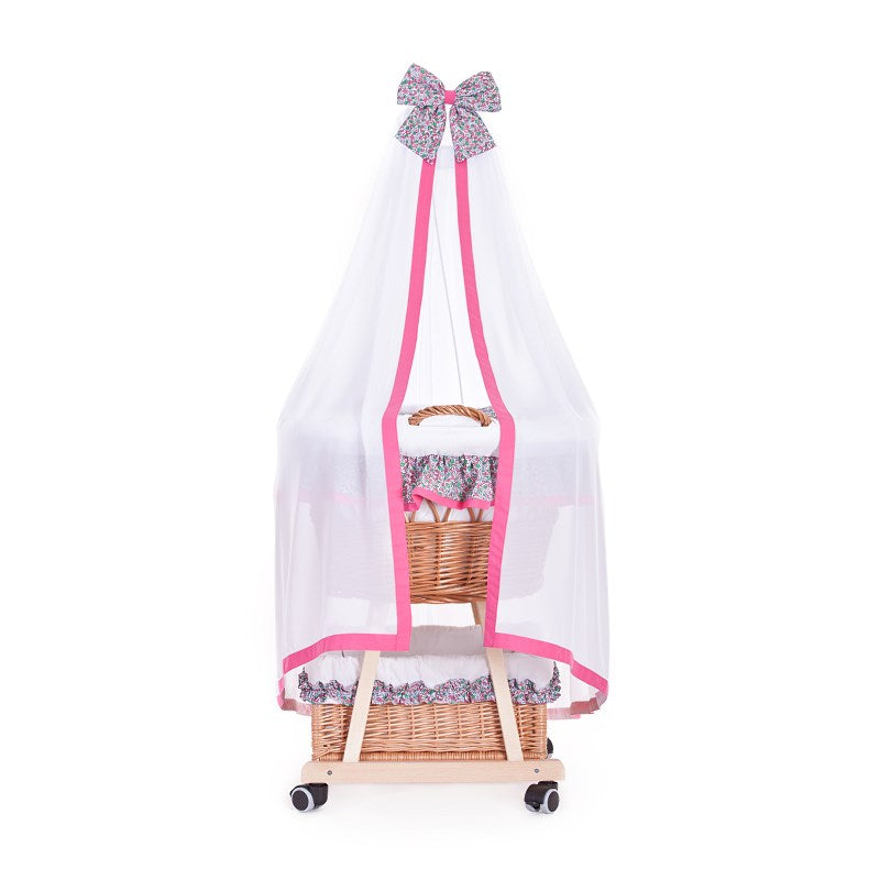 Papilio Rieten kinderwagen met roze bies, baldakijn, kussen en dekentje