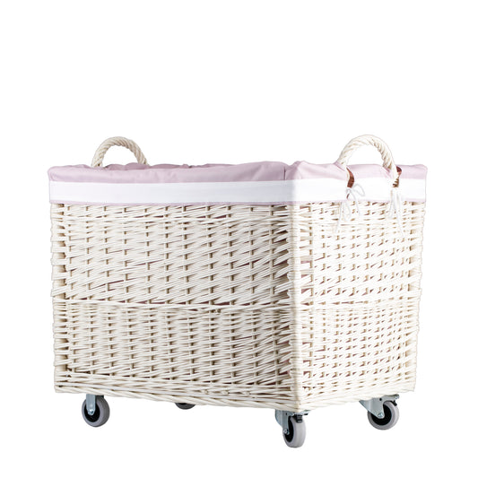 Salux Rieten wasmand met roze bies, op wieltjes en met handvatten