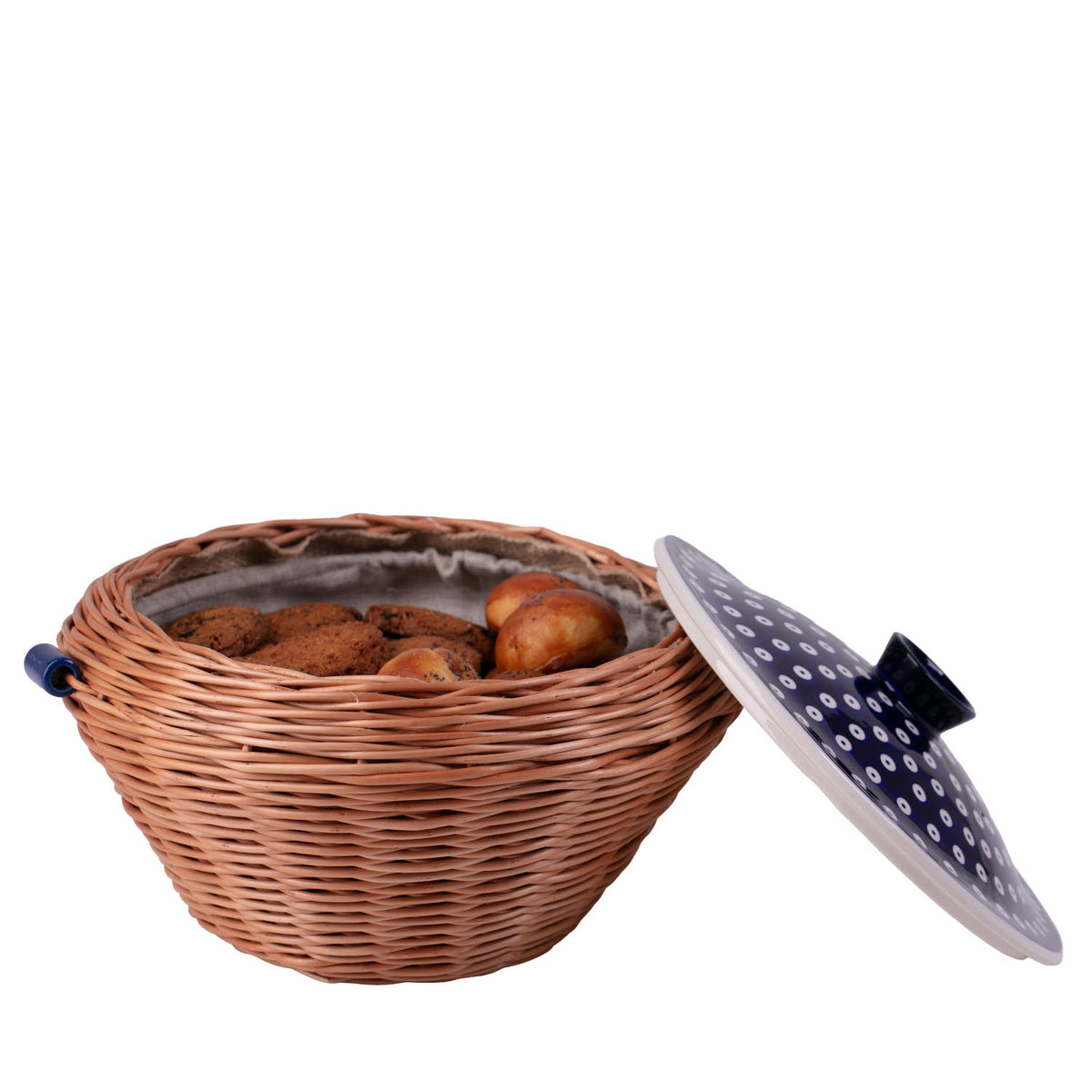 Manufaktura w Bolesławcu round wicker bowl, fruit basket and bakery/bread basket with ceramic lid and trim TheWickerStories