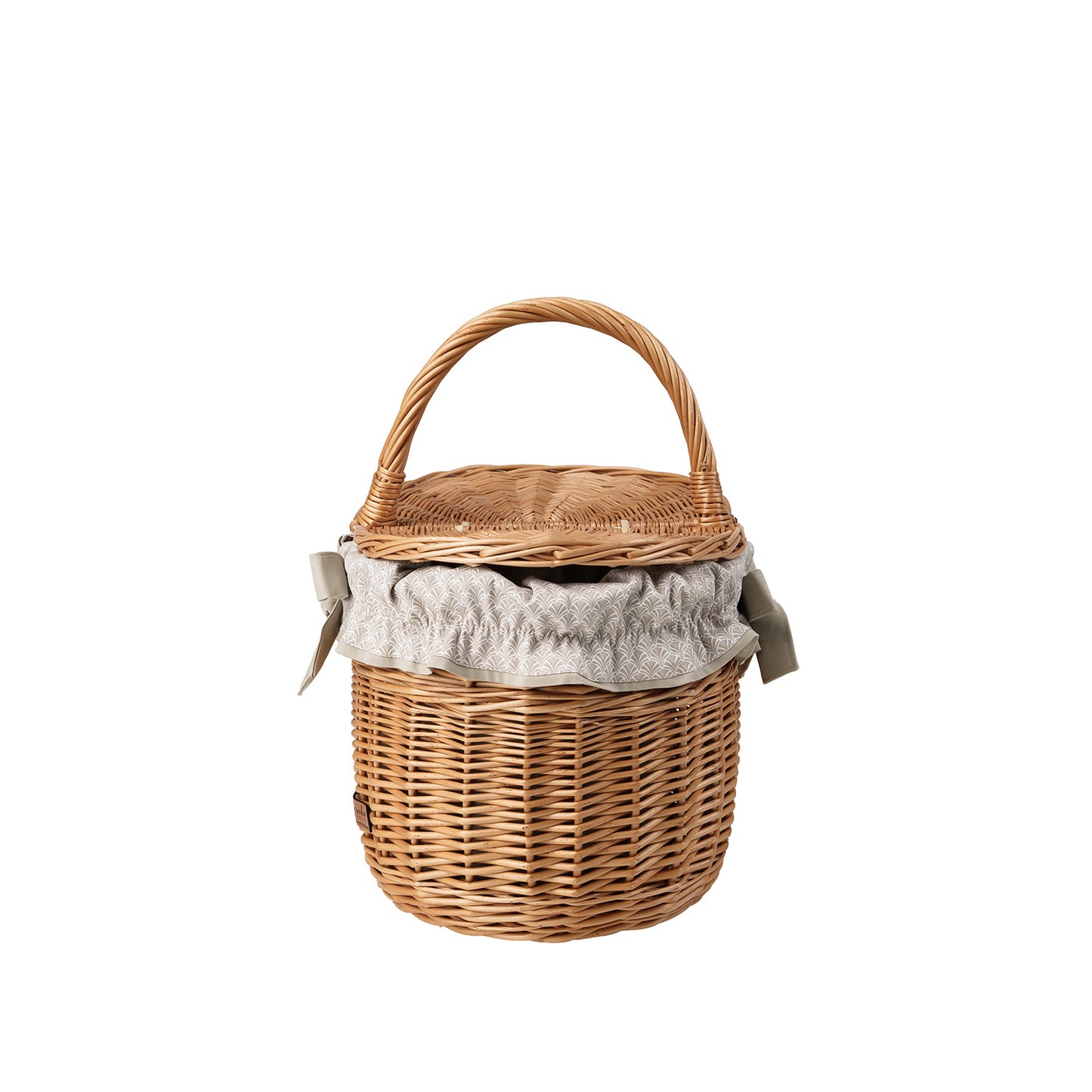 Kastalia wicker picnic basket with beige trim, with lid and handle TheWickerStories