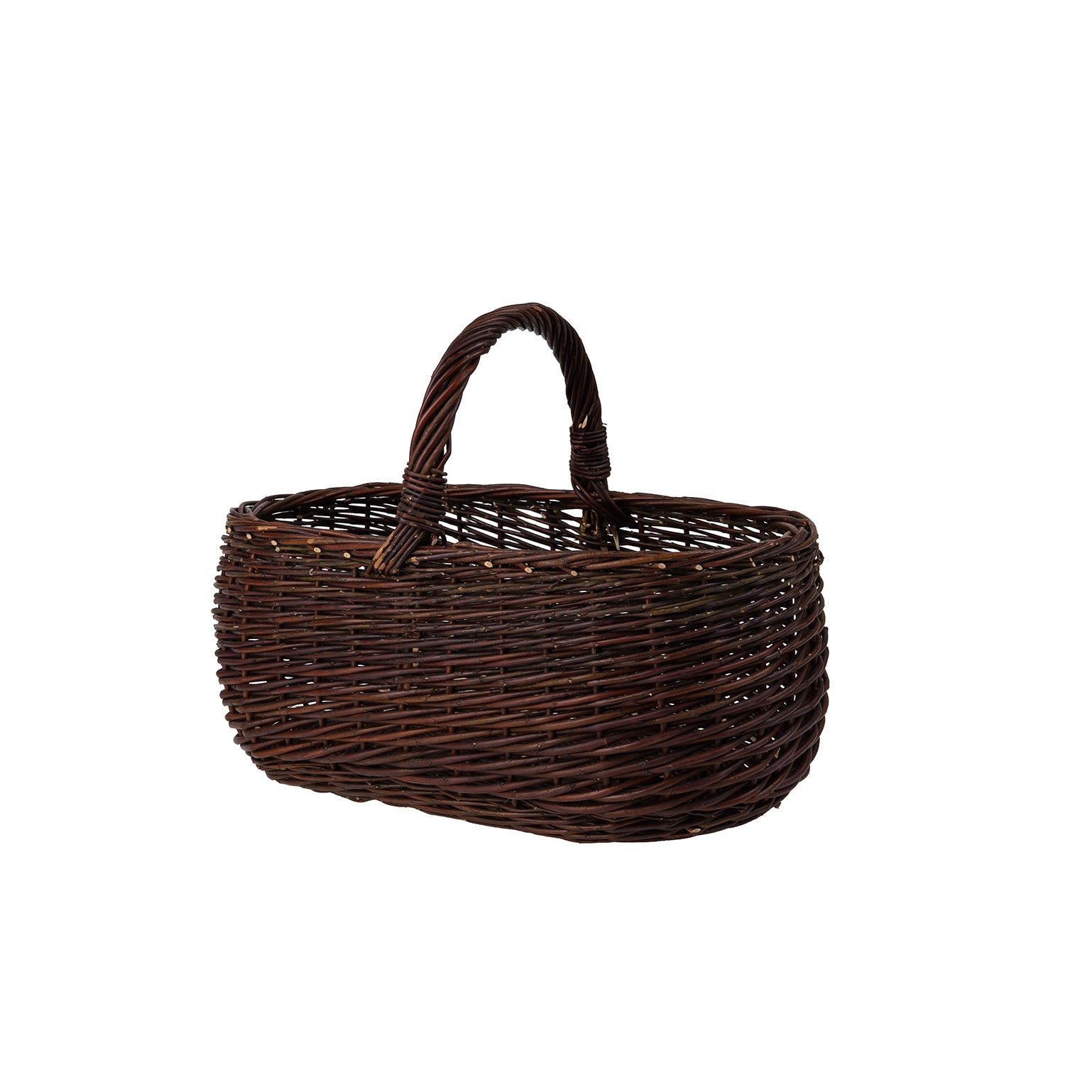 geflochtener Weidenkorb für Kaminholz