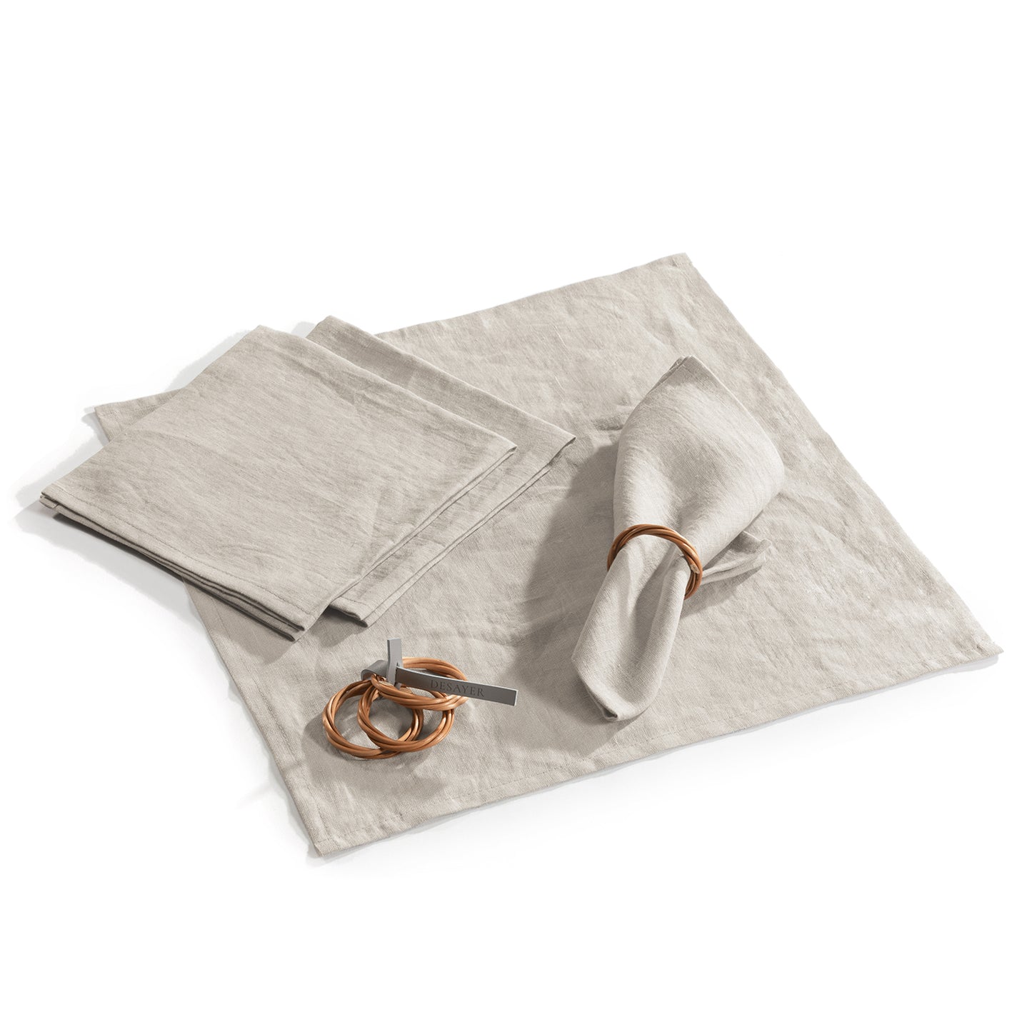 Amira wicker napkin ring with linen napkins, set of 4