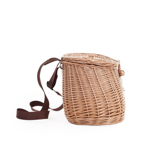 Marone wicker fishing basket with strap and clasp