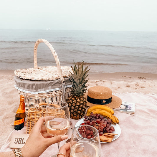 wicker picnic basket with beige lining and lid