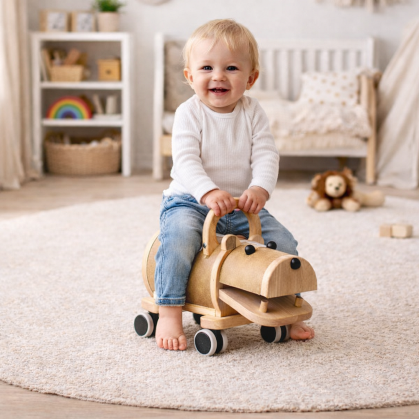 Prisma hippopotame en bois sur roues avec poignée – porteur pour enfants TheWickerStories